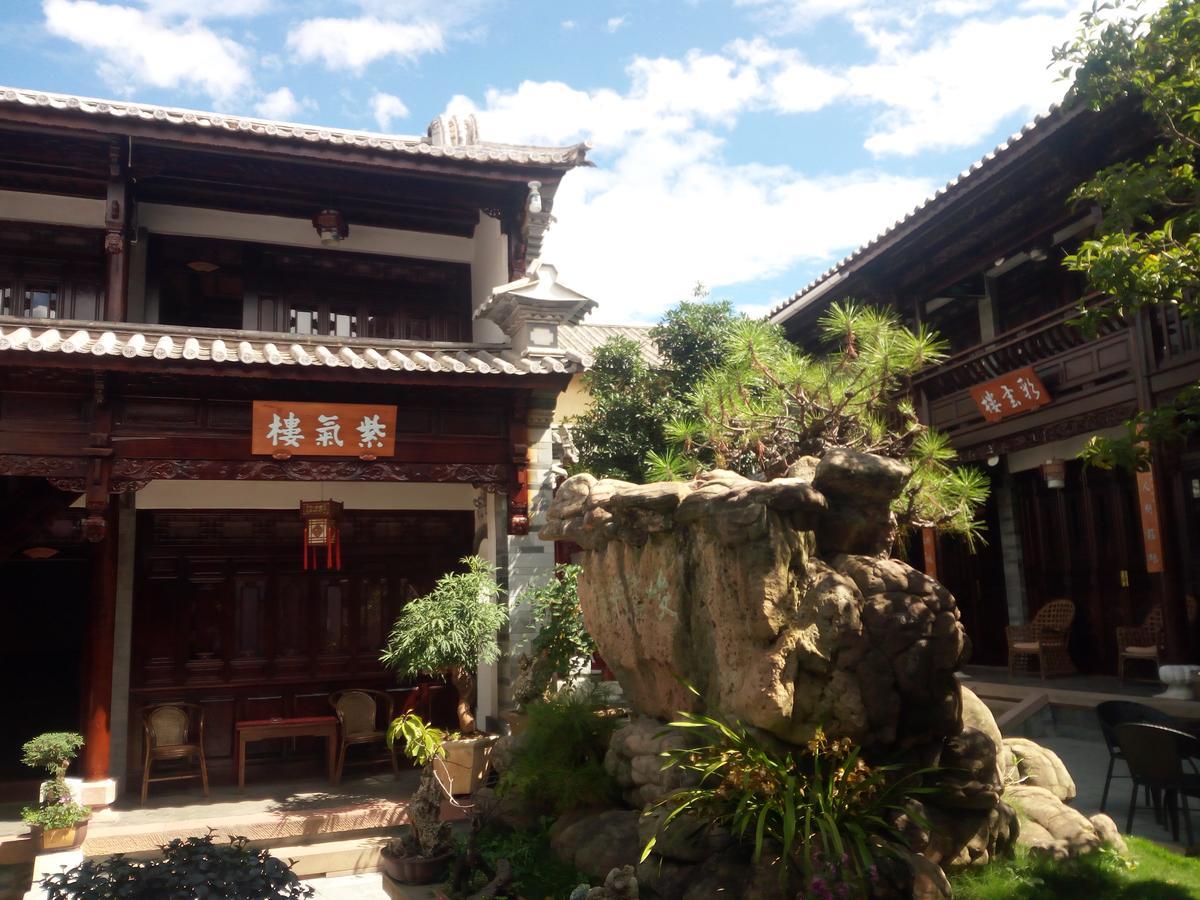 Shaxi Aoding Courtyard Bed & Breakfast Jianchuan ภายนอก รูปภาพ