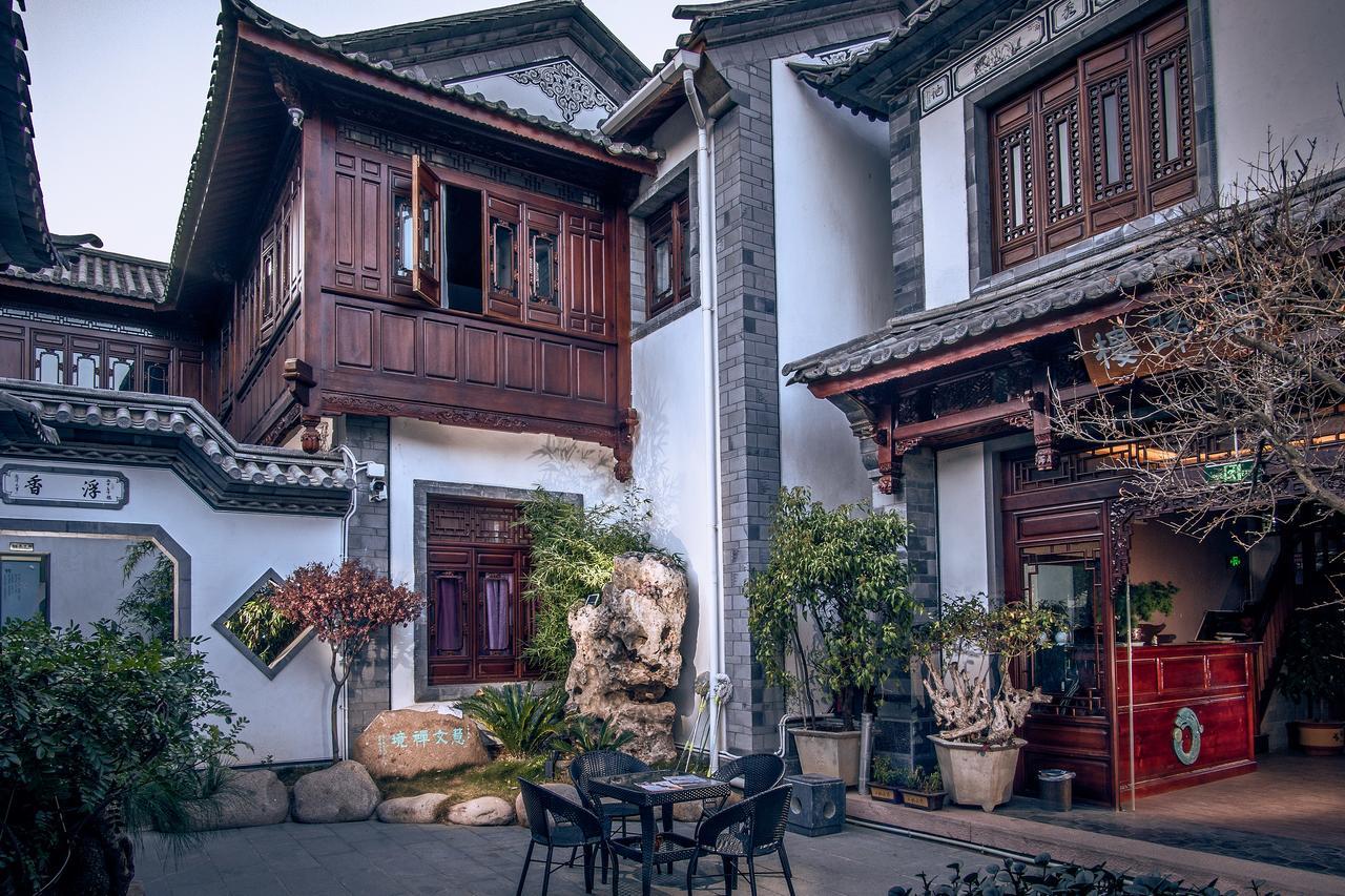 Shaxi Aoding Courtyard Bed & Breakfast Jianchuan ภายนอก รูปภาพ